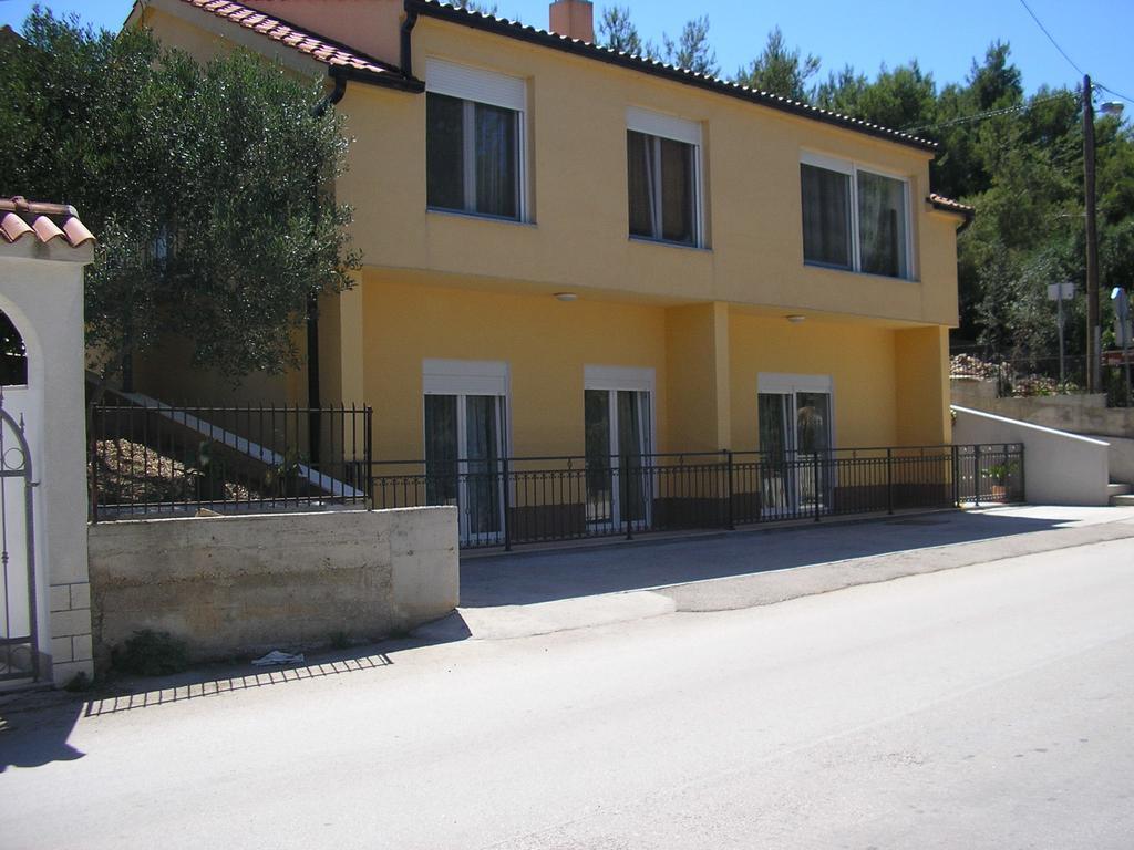 Apartments Viki Trogir Dış mekan fotoğraf
