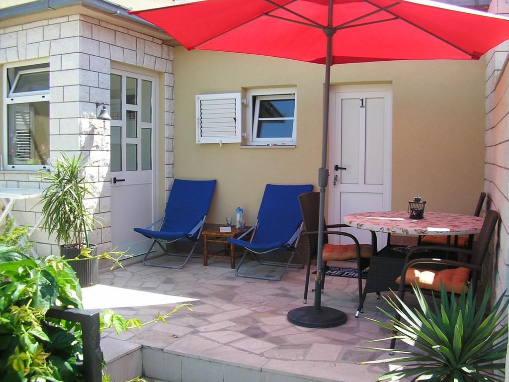 Apartments Viki Trogir Dış mekan fotoğraf